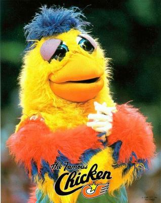 20080911032335-famous-chicken.jpg